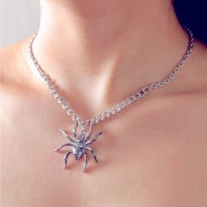 Silver Spider Halloween Necklace New